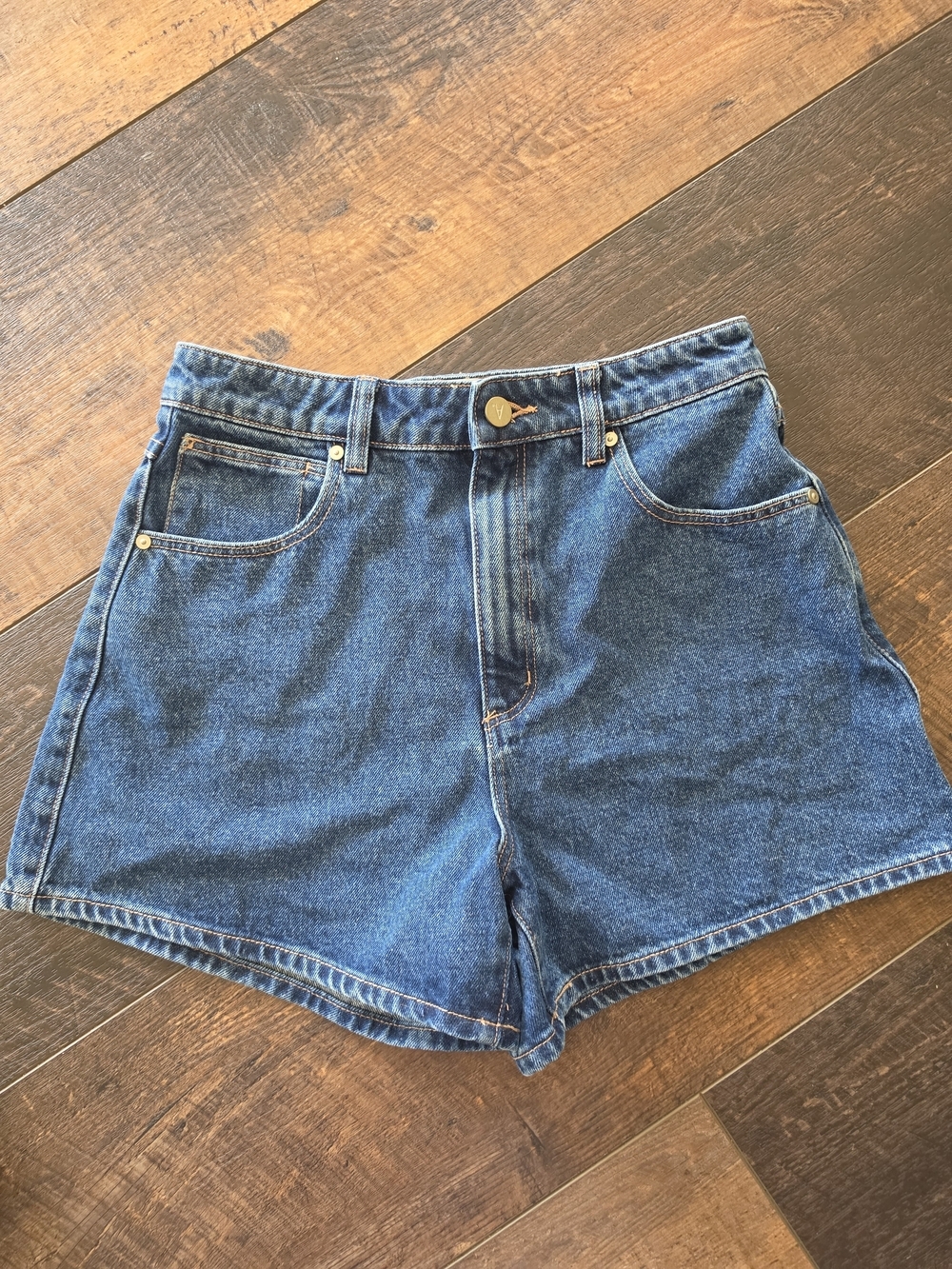 Abrand Jeans A Venice Denim Shorts Women's Size 27 Blue High Rise Mom Shorts